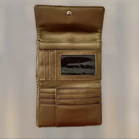 Liz Claiborne Vintage Metallic Bronze Trifold Nylon Wallet‌‌‌‌ - Picture 3 of 5
